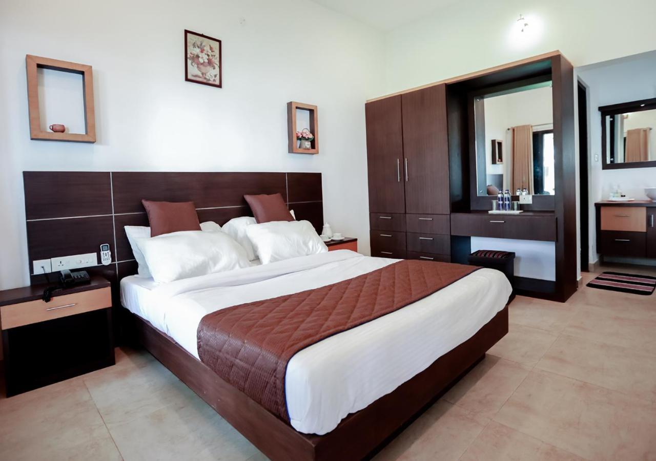 Voye Homes Majestic Retreat Resort Varkala Paravūr Extérieur photo