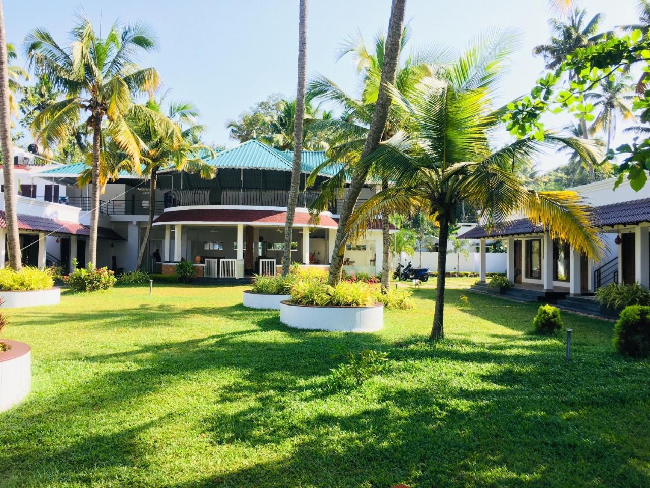 Voye Homes Majestic Retreat Resort Varkala Paravūr Extérieur photo